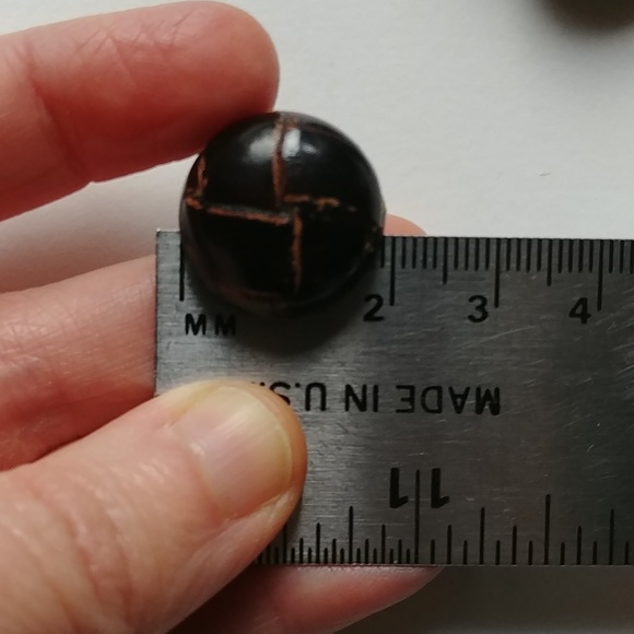 ❤5/10 four vintage dark brown buttons - Picture 4 of 5